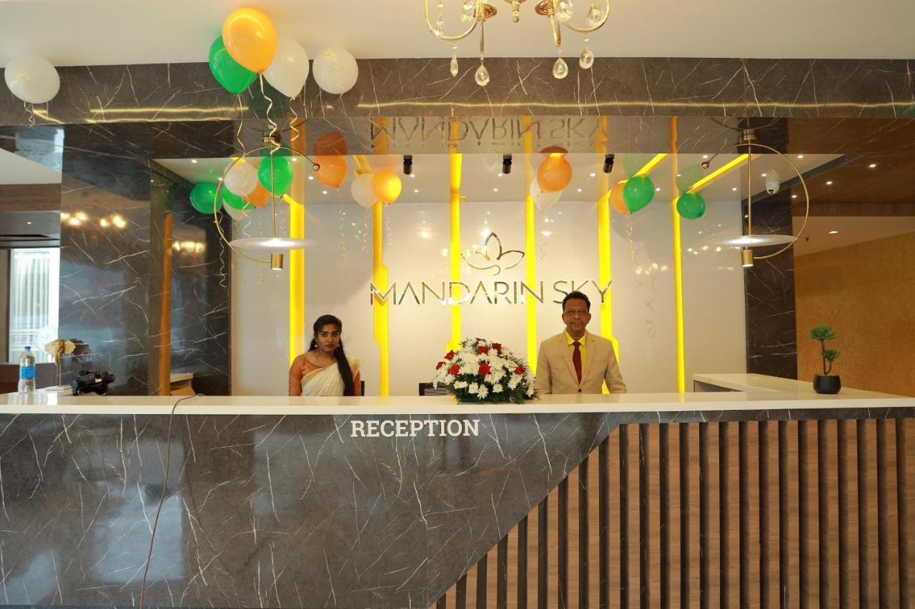 Mandarin Sky Hotel Kannur Buitenkant foto